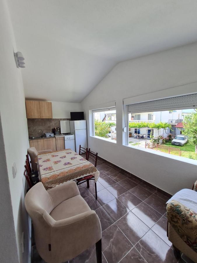 Demir Apartmani Дони-Штой Экстерьер фото